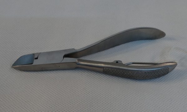 Best Nail Clipper With Safety Blade